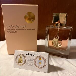 Armaf Club de Nuit Woman Perfume